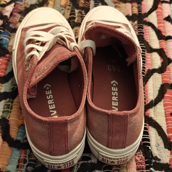 Converse Pink Suede Shimmer Lift Low-Top Sneakers - Picture 4 of 8